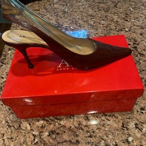Gently Used Anne Klein Brown Leather Slingback